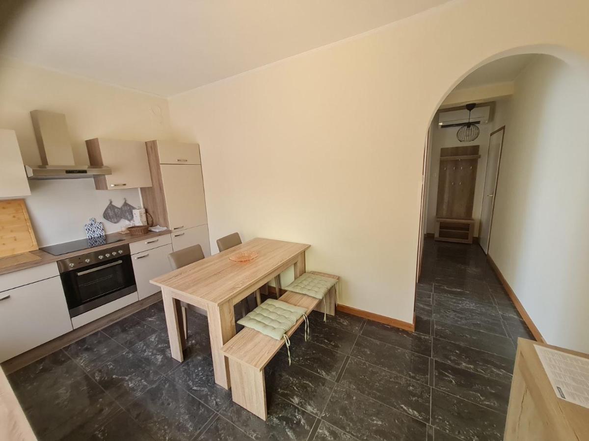 Apartments Bianca โลเวร็ตชิกา ภายนอก รูปภาพ